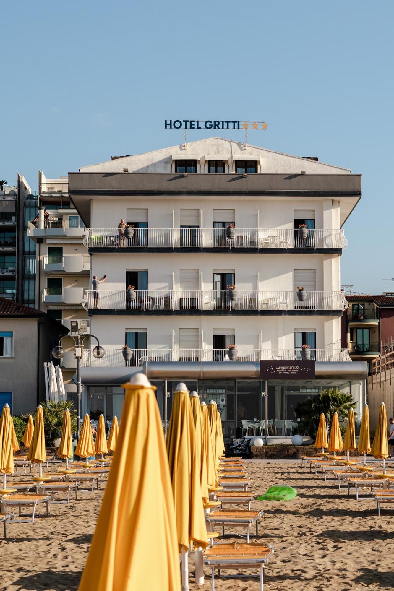 Hotel Gritti Lido di Jesolo Bagian luar foto