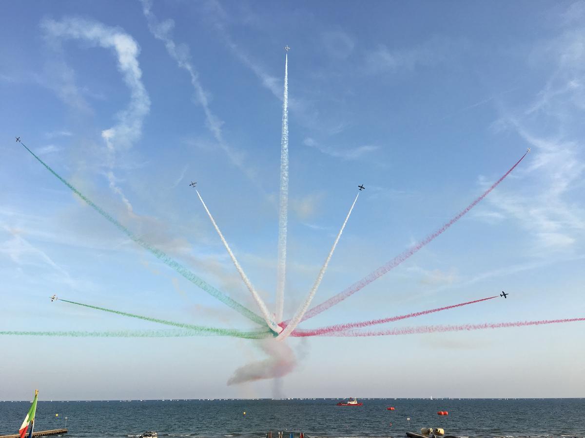 Hotel Gritti Lido di Jesolo Bagian luar foto